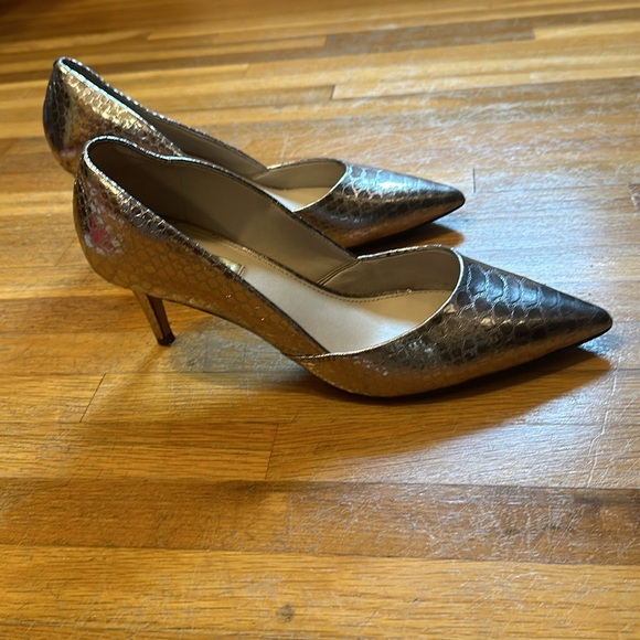 Louise et Cie | Women’s pointed toe, short heels - Picture 3 of 16